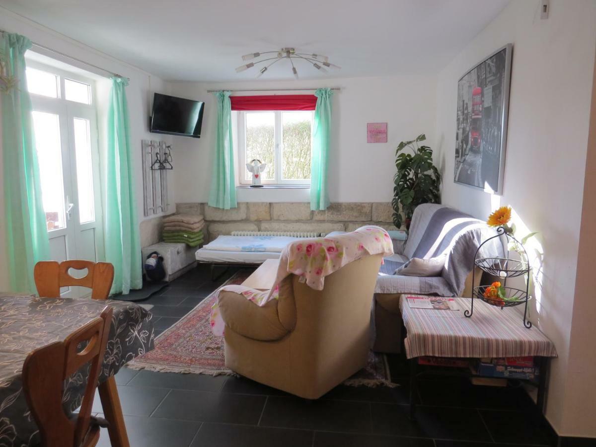Ferienwohnung Am Barbarossasee ゲッピンゲン エクステリア 写真